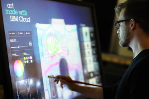 Urbane Kunst zum Sonnenuntergang: Art made with IBM Cloud