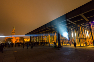 Lichtinstallation von Yuichiro Tamura mit Clay Paky Supersharpy 