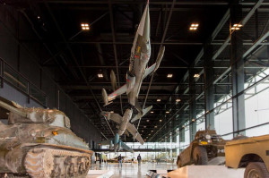 König Willem-Alexander eröffnet Nationales Militärmuseum