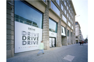 Volkswagen Group Forum in Berlin eröffnet