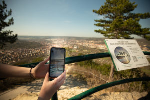 rooom AG entwickelt AR-Stationen für SaurierPfad in Jena (Foto: Karen Kursawe Photography/rooom AG)