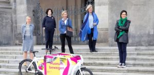 Heike Kropff, Maria López-Fanjul, Christina Haak, Kulturstaatsministerin Monika Grütters, Hortensia Völckers (von links, Foto: Staatliche Museen zu Berlin/Juliane Eirich)