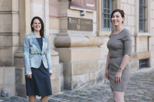 Dr. Viola Skiba und Dr. Sarah Nelly Friedland (von links, Foto: rem/Maria Schumann)