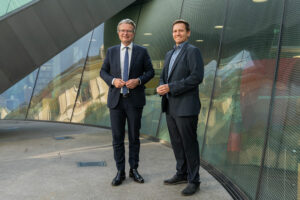 Landeshauptmann Christopher Drexler und Marko Mele (von links, Foto: Land Steiermark)